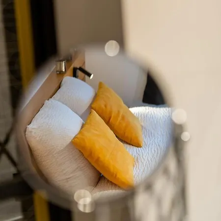 公寓 Ardenne Urbain Avec Terrasse *