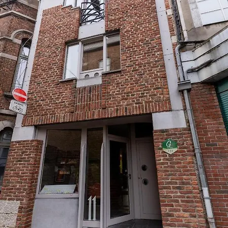 Ardenne Urbain Avec Terrasse Lägenhet